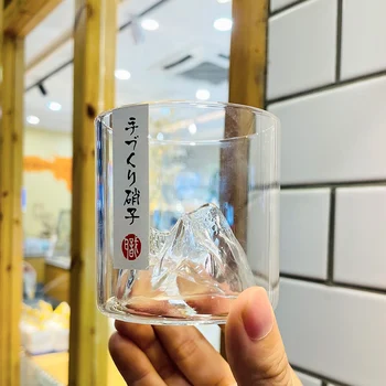 Cupe De Sticlă De Lux Lumina Mare Roșu Net Aspectul Nivel Retro Munte Cupa Japoneză Țara De Origine Valul Vântului Cupa